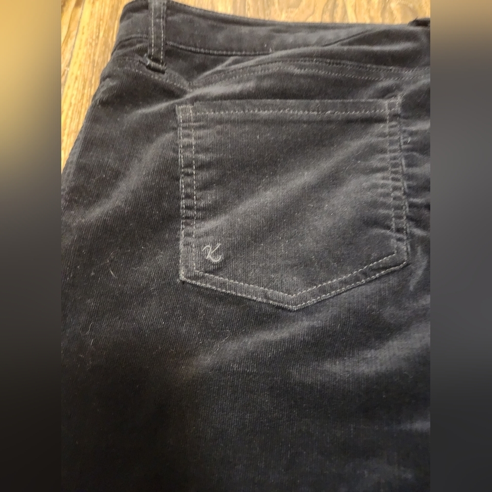 Kut from the Kloth Black Catherine Boyfriend Corduroy Pants SZ 14 - Picture 4 of 10